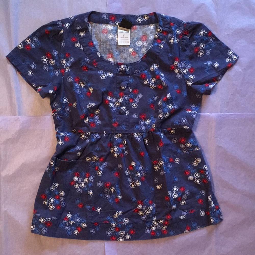 ***Reserved***Cherokee Studio Floral Scrub Top Size Small